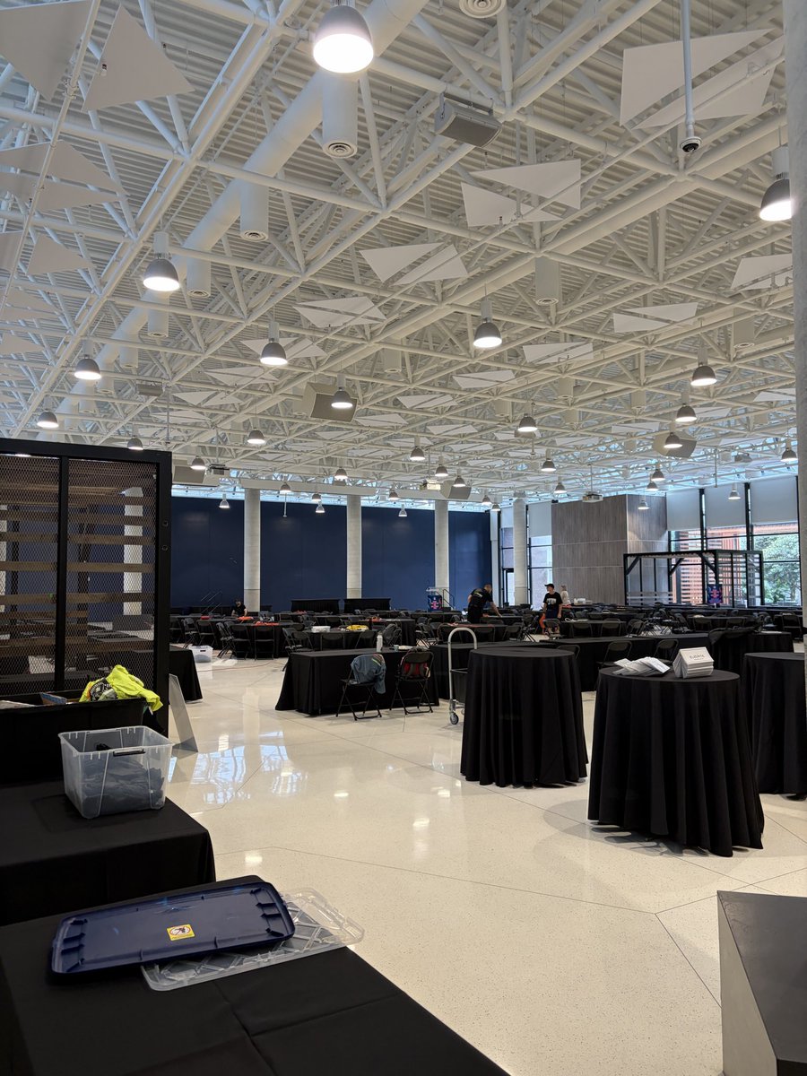 The Boca Raton Innovation Campus is so big, nice and empty!
So much potential to be a real tech startup innovation hub - pretty central ish location and so much space etc
How do we take this place next level?